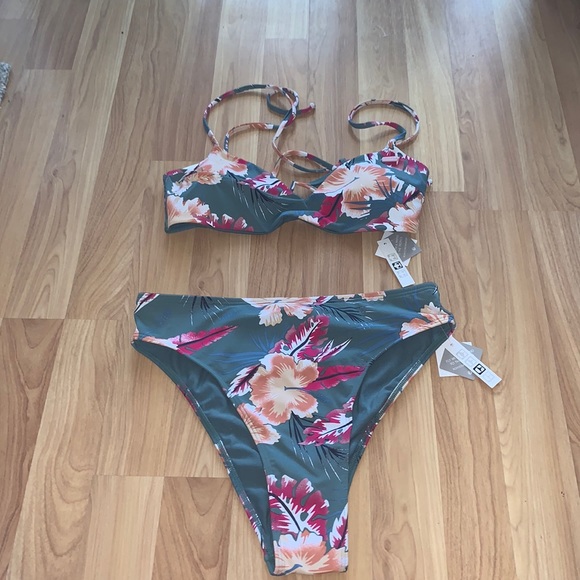 Roxy Other - NWT! Roxy Bikini